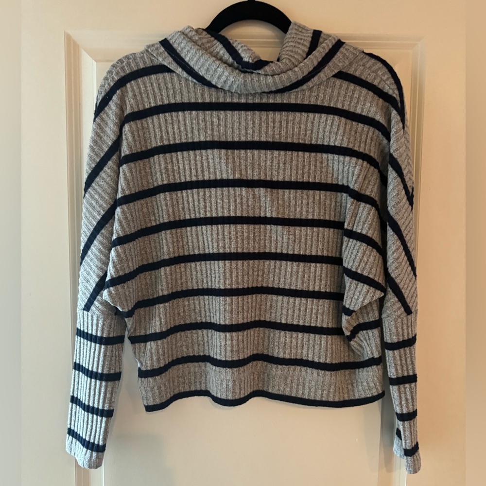 BB Dakota Steve Madden Grey Black/Navy Stripe Cowl Neck Cropped Sweater